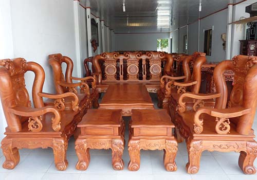 Thận trong khi mua đồ gỗ cận Tết