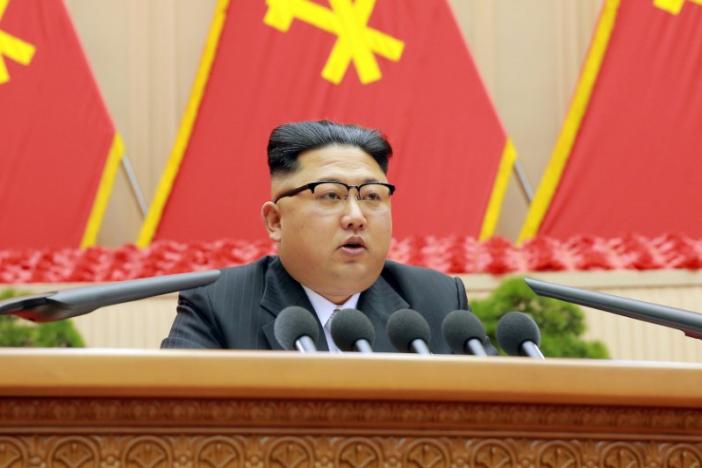Ông Kim Jong-un chào năm mới bằng thông điệp cứng rắn