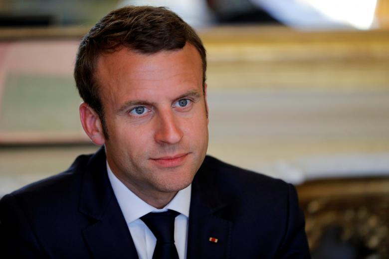 Ba tháng nhậm chức, Tổng thống Macron tốn hơn 30.000 USD trang điểm