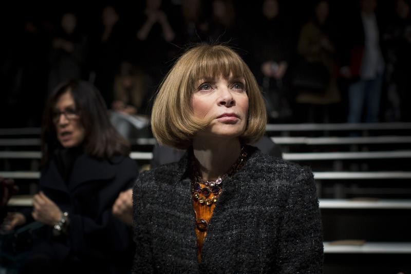 Anna Wintour l&agrave; phụ nữ quyền lực nhất giới giải tr&iacute; - Ảnh 1.