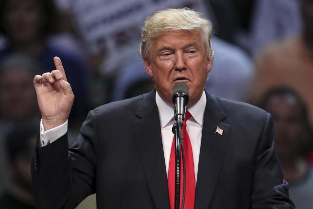 Ông Trump "khuấy đảo" Hội đồng An ninh Quốc gia