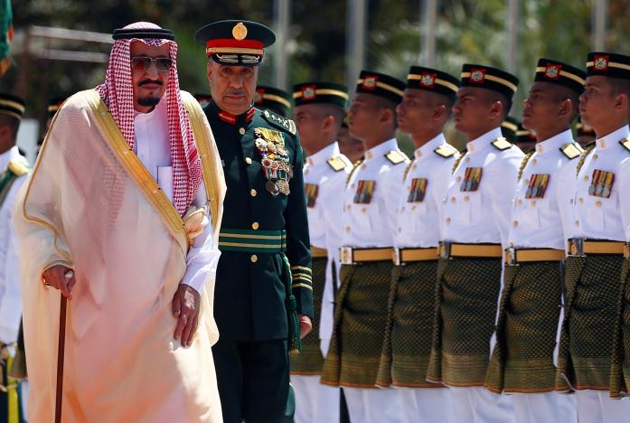 Vua Ả Rập Saudi mang 459 tấn hành lý đến Đông Nam Á