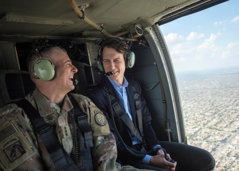 Con rể ông Trump, Jared Kushner (phải). Ảnh: Reuters