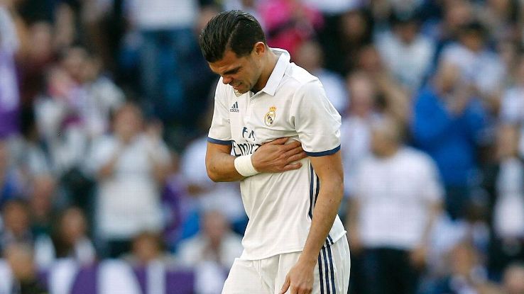 Gãy 2 xương sườn, Pepe lỡ đại chiến Bayern, El Clasico