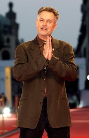 Jonathan Demme, đạo diễn từng thắng Oscar với phim kinh dị Sự im lặng của bầy cừu, qua đời