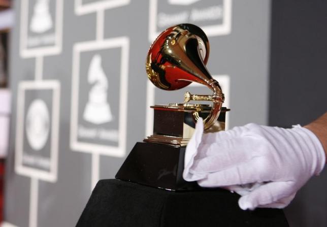 Grammy rời Los Angeles đến New York