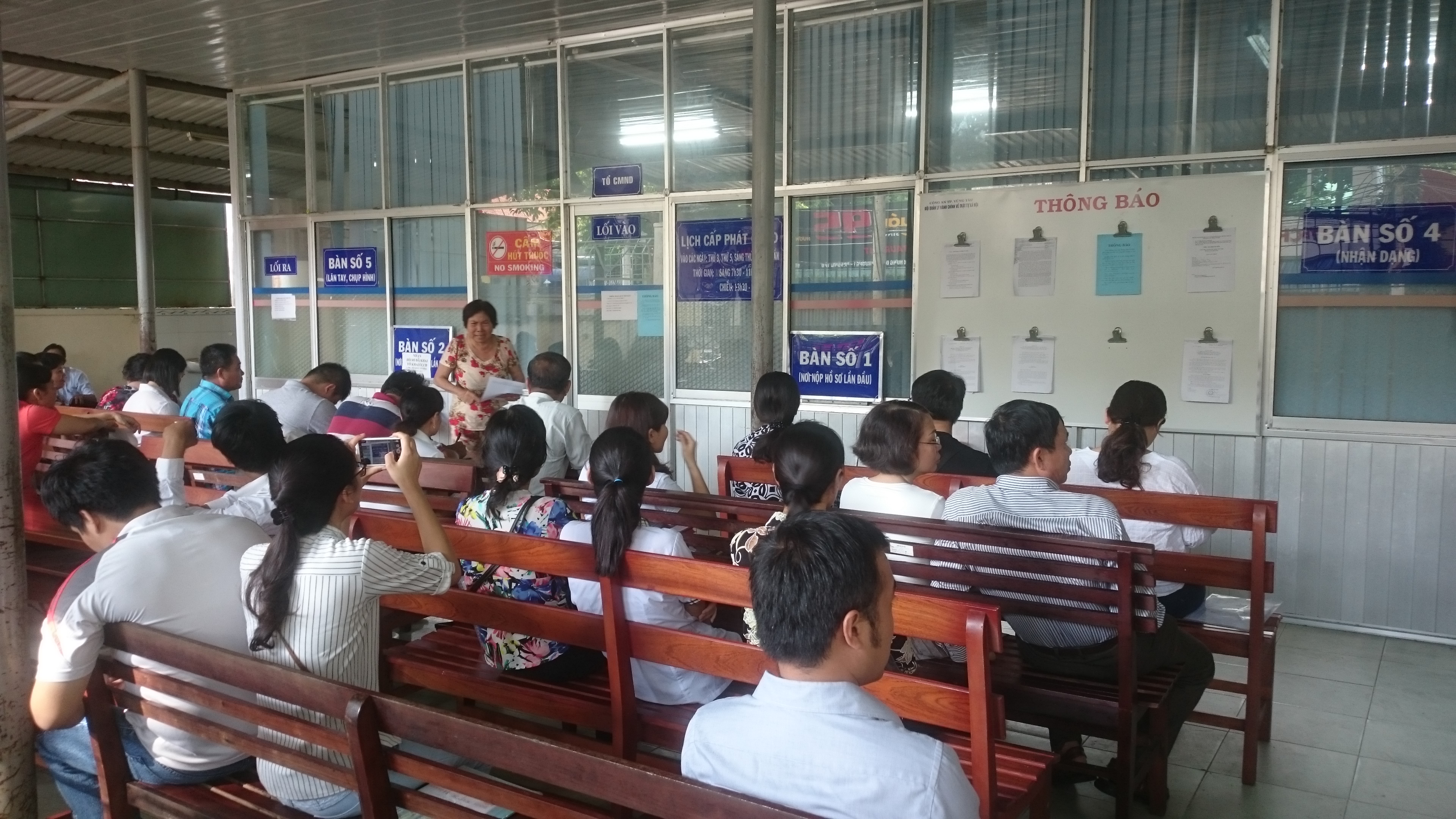 Vũng Tàu: Người dân bức xúc vì chậm trả thẻ căn cước