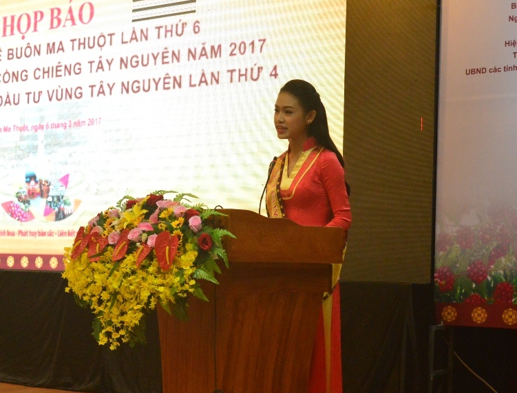 Người đẹp Ngọc Vân làm đại sứ truyền thông lễ hội cà phê