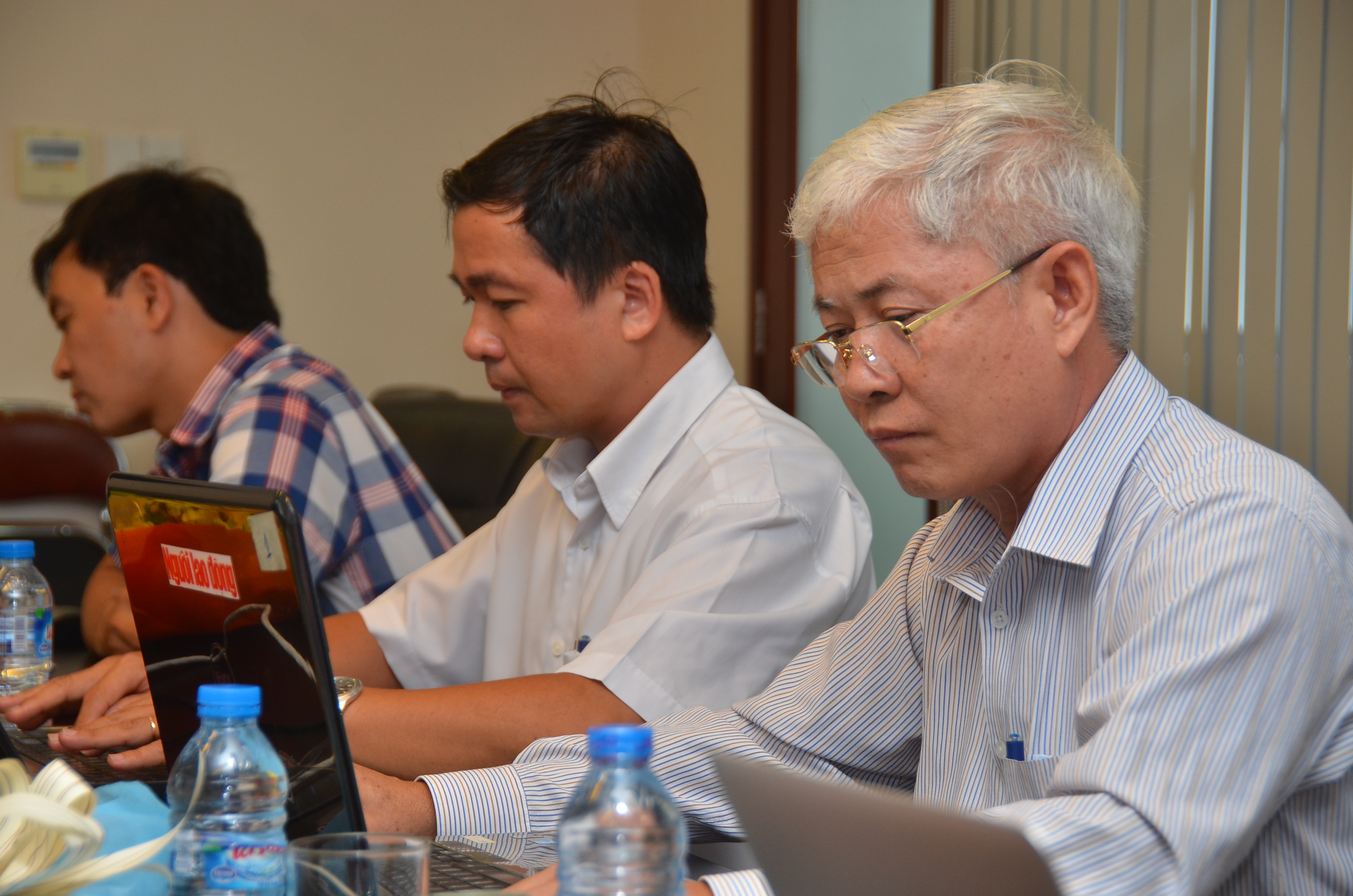 
ThS Nguyễn Văn Đương, Ph&oacute; Trưởng Ph&ograve;ng Đ&agrave;o tạo, C&ocirc;ng t&aacute;c Sinh vi&ecirc;n, Trường ĐH Kinh tế T PHCM
