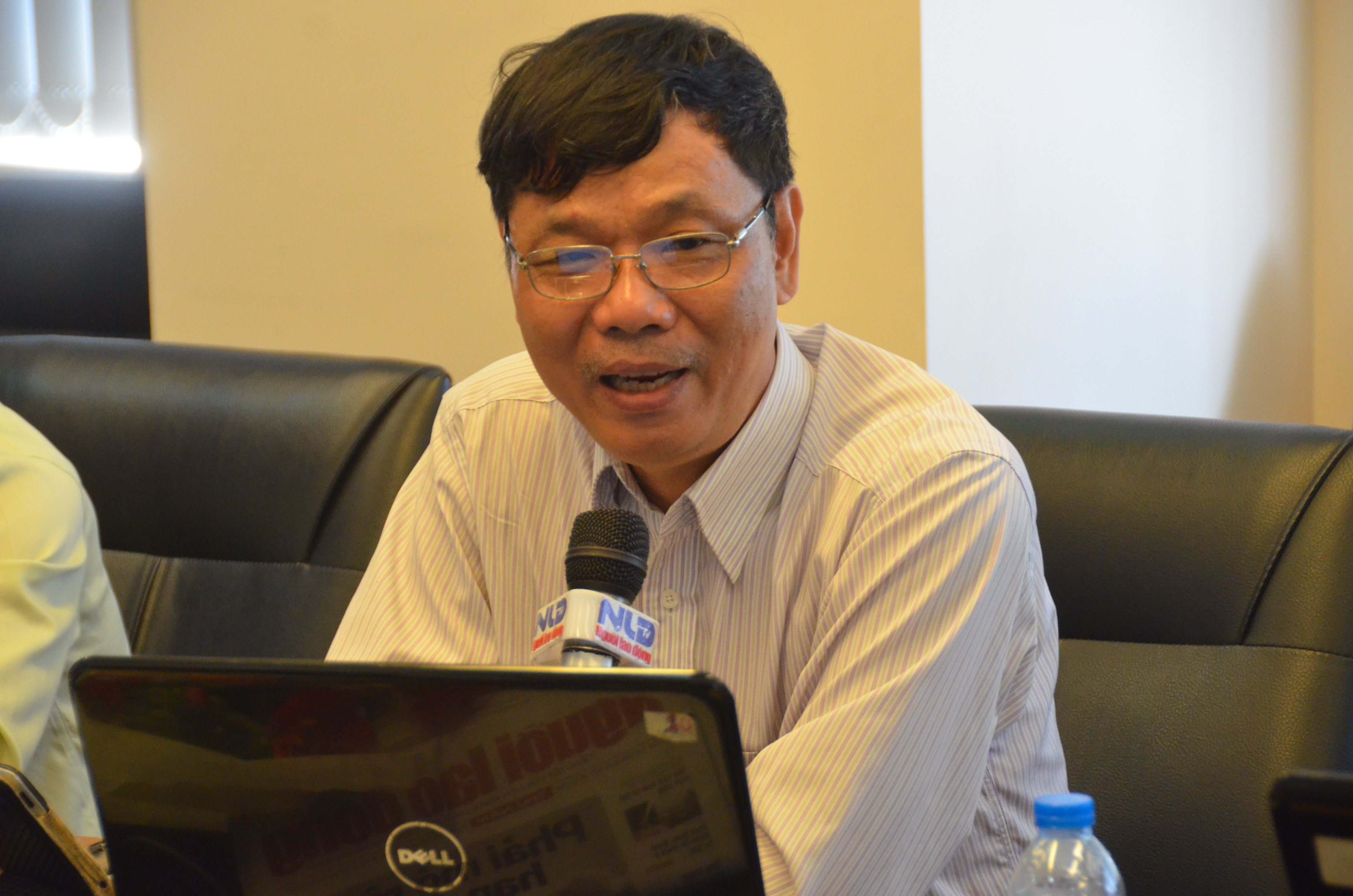
PGS-TS Đặng Vũ Ngoạn, nguy&ecirc;n Hiệu trưởng Trường ĐH C&ocirc;ng nghiệp Thực phẩm, một chuy&ecirc;n gia gi&agrave;u kinh nghiệm trong hướng nghiệp
