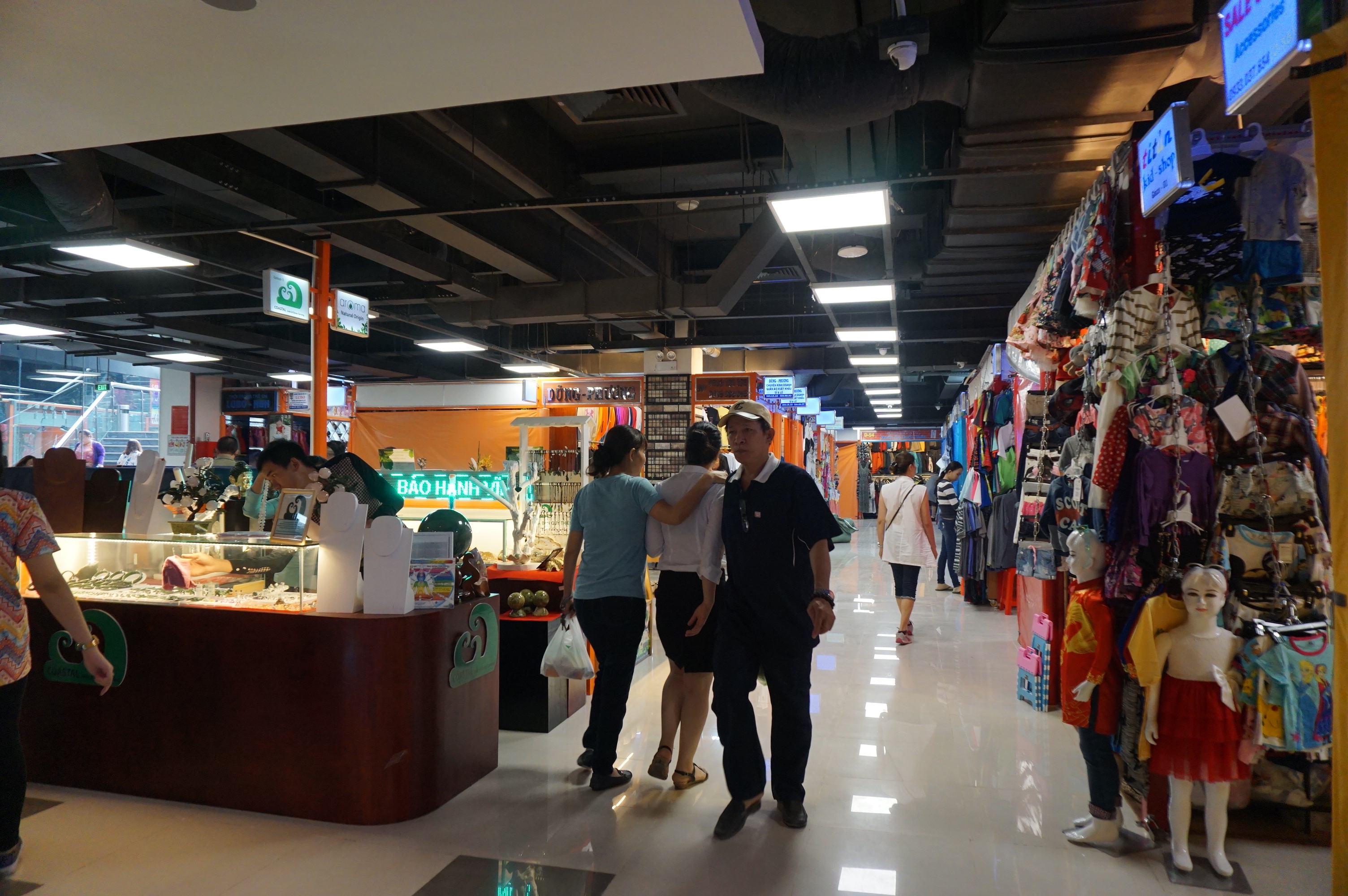 Saigon Co.op mở "chợ" ngay trung tâm TP HCM
