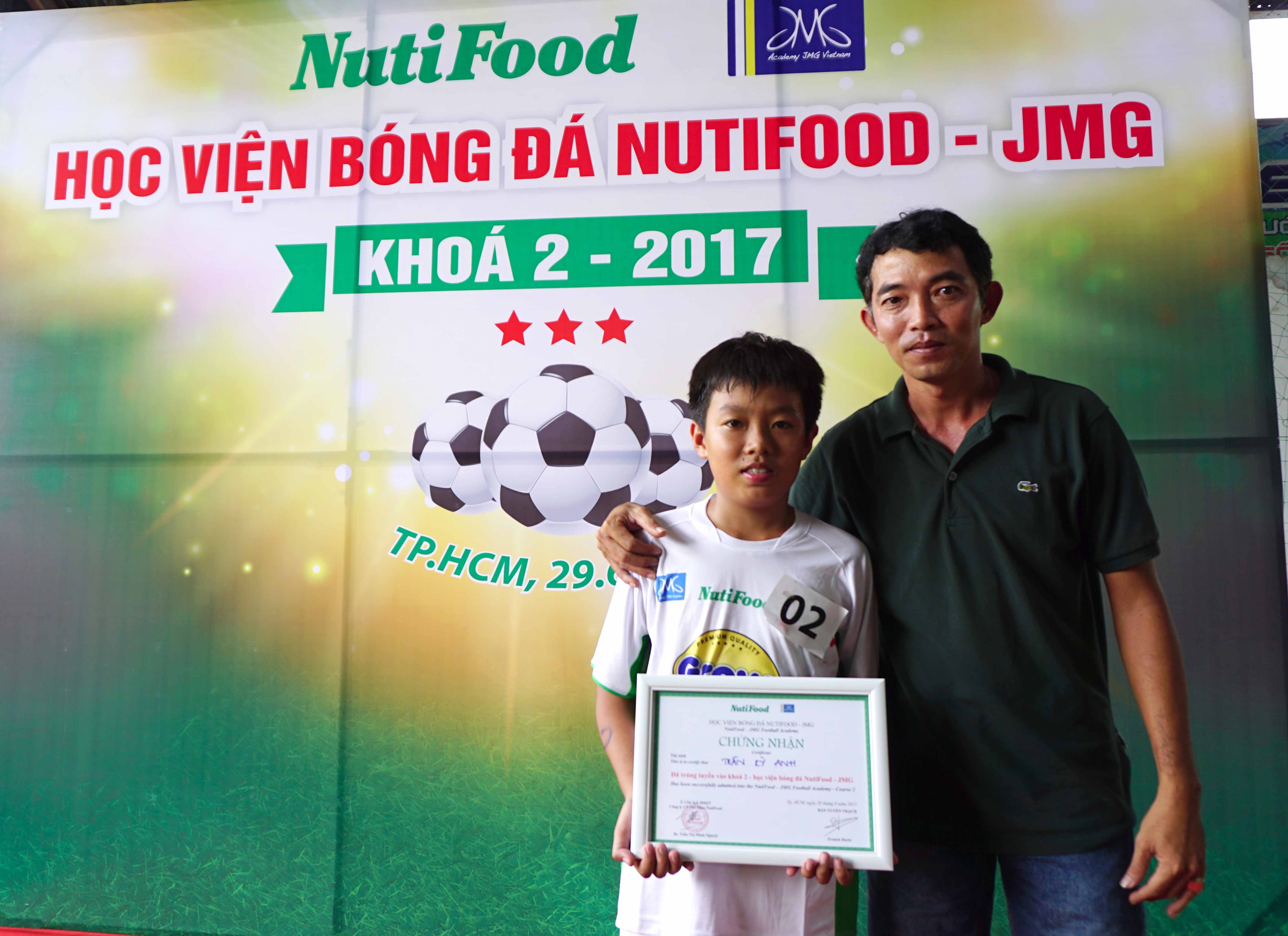 Th&ecirc;m 8 th&iacute; sinh tr&uacute;ng tuyển v&agrave;o học viện NutiFood kh&oacute;a 2 - Ảnh 2.