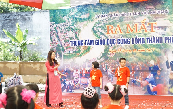 Ra mắt Trung t&acirc;m gi&aacute;o dục cộng đồng đầu ti&ecirc;n của cả nước - Ảnh 5.