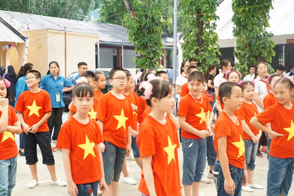 Ra mắt Trung t&acirc;m gi&aacute;o dục cộng đồng đầu ti&ecirc;n của cả nước - Ảnh 6.