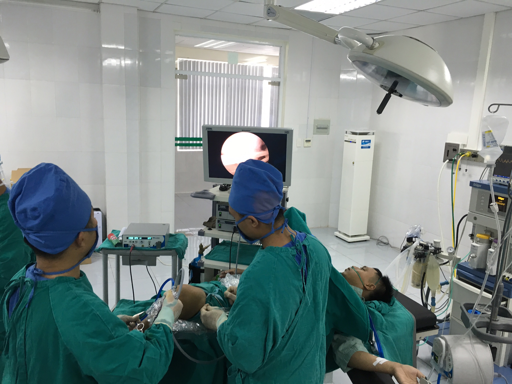 Lo người bệnh bị tận thu