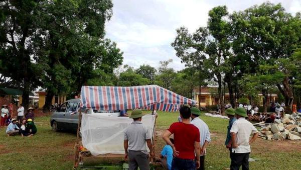 2 anh em ruột chết đuối trong hố công trình trường tiểu học