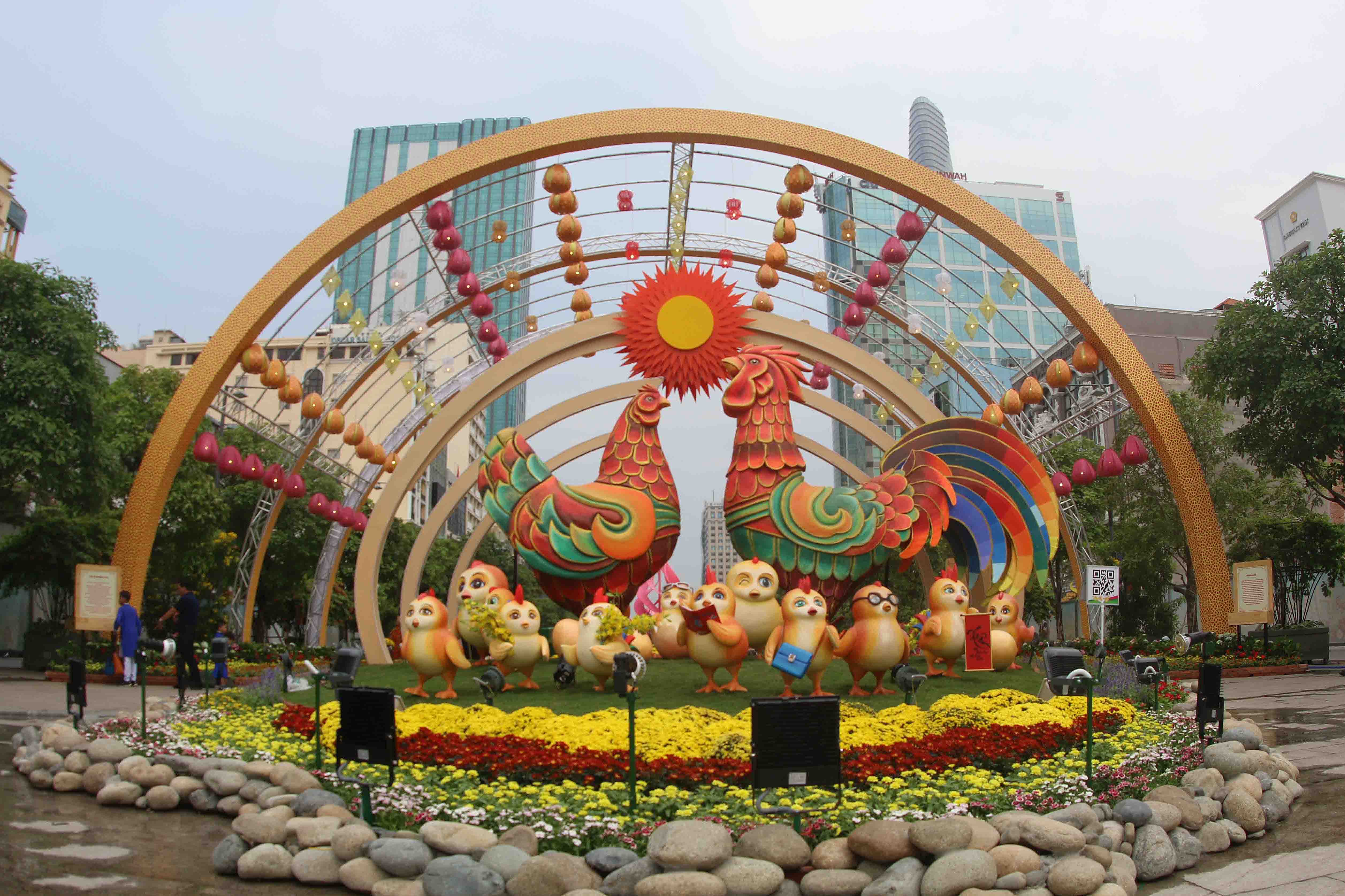 Đường hoa Nguyễn Huệ mở cửa thêm 1 ngày