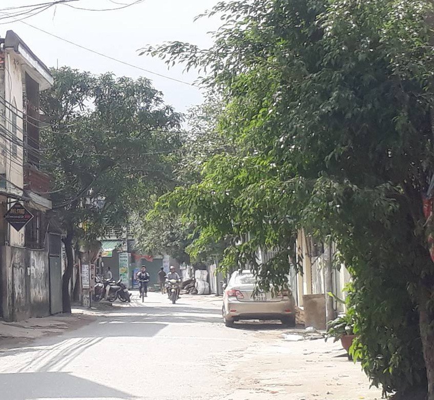 Nữ tân cử nhân tử vong trong tư thế treo cổ ở buồng tắm