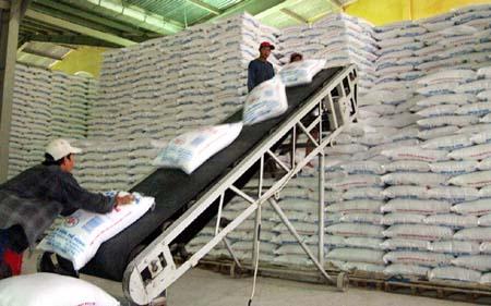Đường tồn kho cao kỷ lục