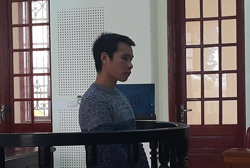 B&ograve; nh&agrave; bị ch&eacute;m đứt đu&ocirc;i, l&eacute;n đ&aacute;nh chết h&agrave;ng x&oacute;m trả th&ugrave; - Ảnh 1.