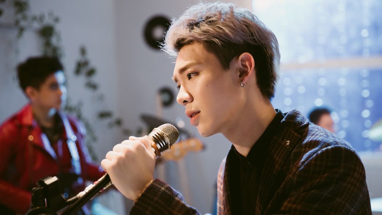 ERIK: L&agrave;m nghề chứ kh&ocirc;ng b&aacute;n đời tư - Ảnh 2.