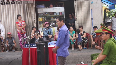 Án mạng và những phận đời bên vỉa hè