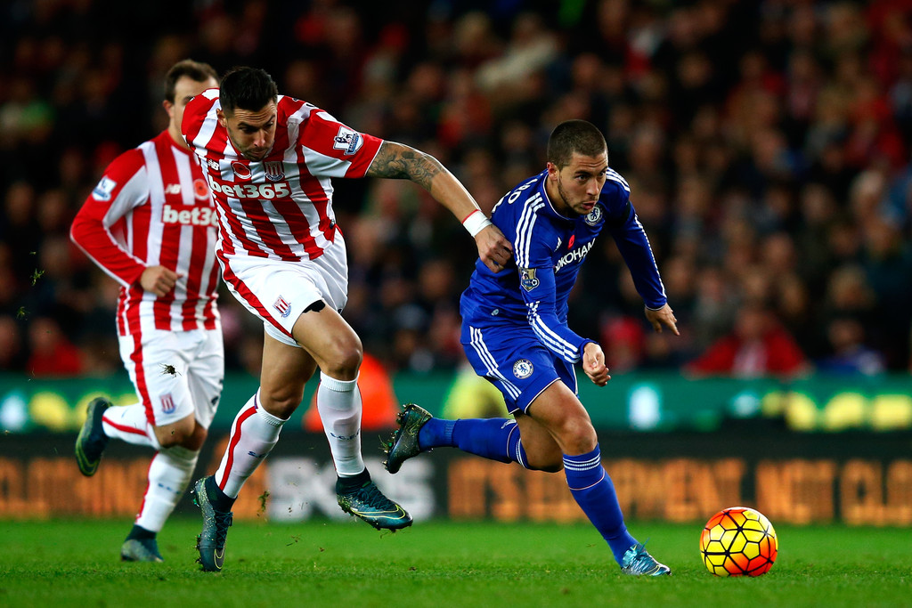 Cạm bẫy chực chờ Chelsea