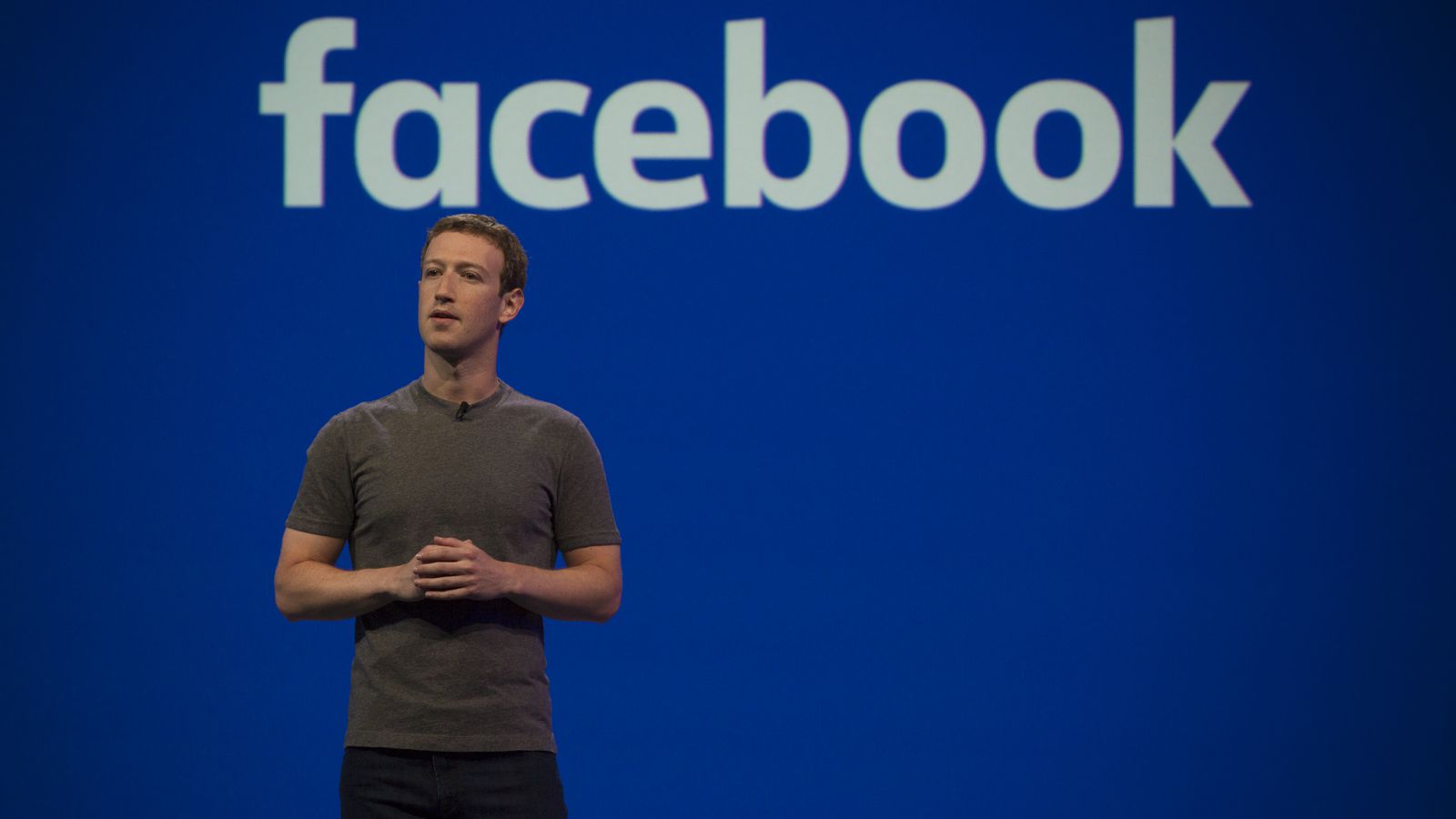 Ông chủ Facebook quyết tranh cử tổng thống Mỹ?