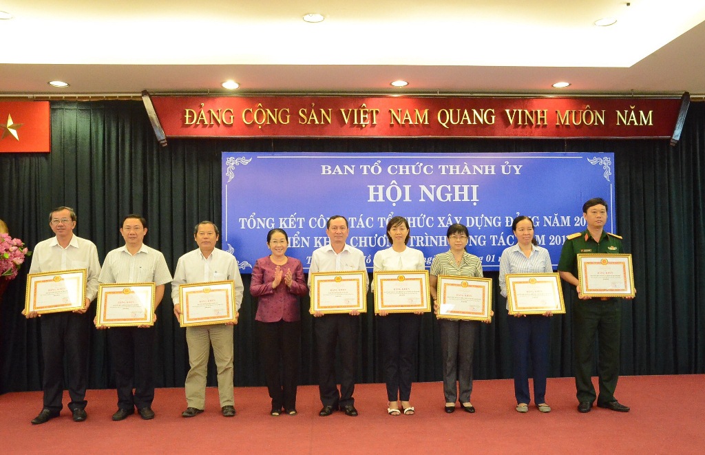 TP HCM: Nâng chất lượng cán bộ tổ chức, xây dựng Đảng