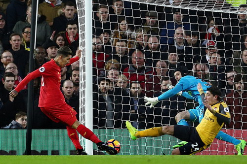 "Chấp" Sanchez 45 phút, Arsenal thua thảm Liverpool
