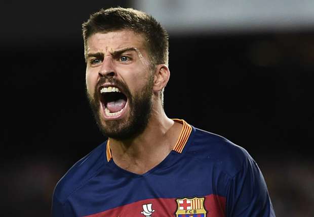 Pique bất bình vì trọng tài ưu ái Real Madrid