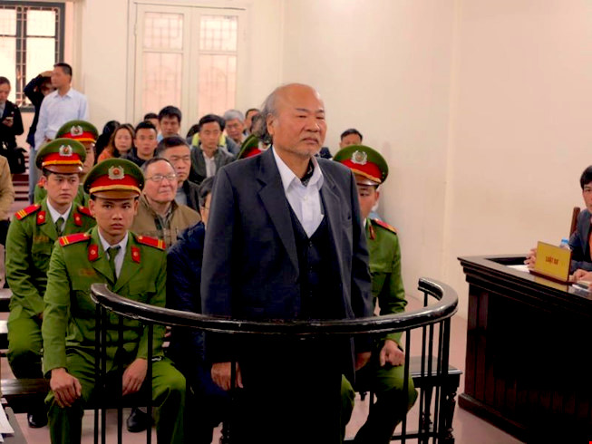 Bố Giang Kim Đạt mở 22 tài khoản ngoại tệ tại 4 ngân hàng