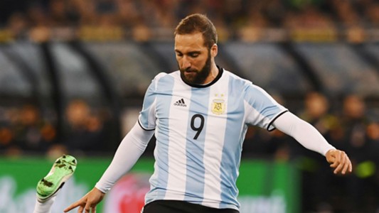 Higuain bị loại khỏi tuyển Argentina