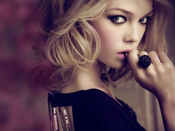 8 b&iacute; quyết để phụ nữ lu&ocirc;n c&oacute; m&ugrave;i hương quyến rũ - Ảnh 1.