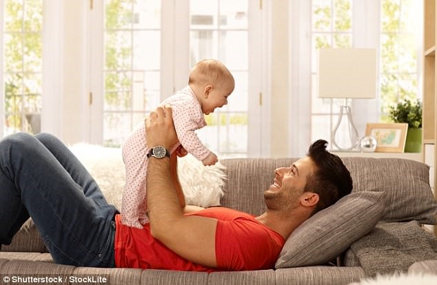 Nam giới c&oacute; n&ecirc;n c&oacute; con khi đ&atilde; v&agrave;o tuổi trung ni&ecirc;n? - Ảnh 2.