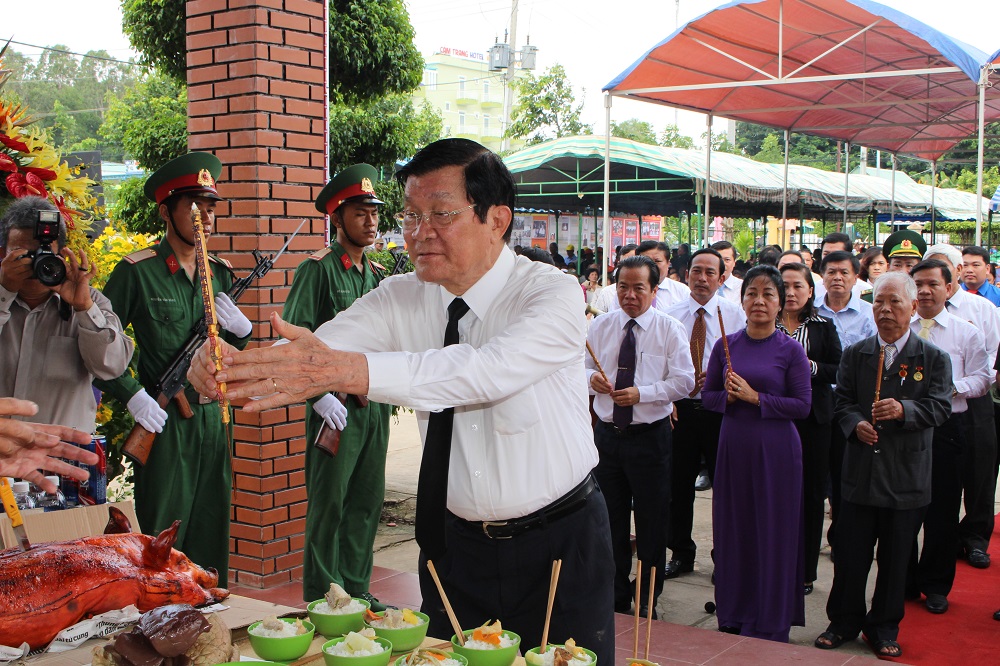 Hàng ngàn cựu tù binh xúc động khi trở lại Phú Quốc - Ảnh 10.