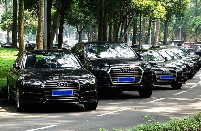 Bán công khai gần 400 xe 'Audi APEC'