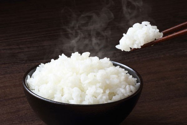 Ăn cơm kiểu này chẳng khác nào bạn đang rước độc tố vào cơ thể