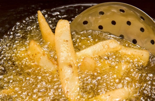 Sự thật nếu nấu nướng bằng dầu thực vật kéo dài