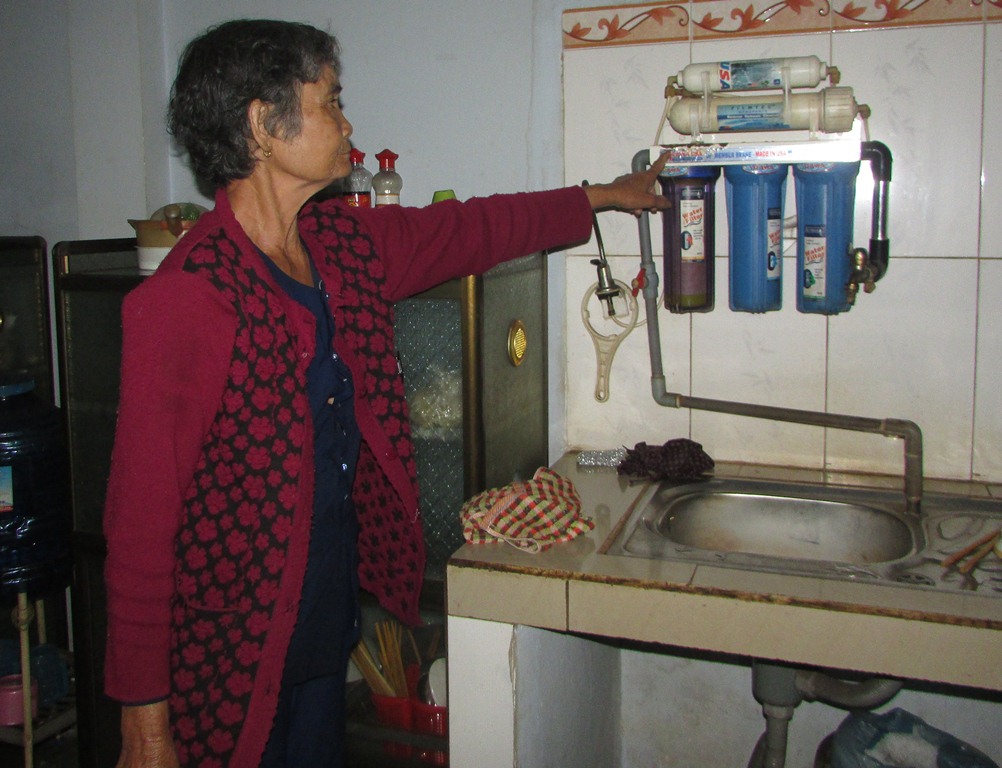 Nghi án vợ chồng bị đầu độc