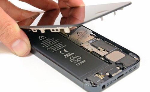 Khi nào nên thay pin cho iPhone do Apple làm chậm