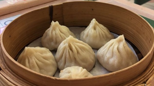 12 con đường ẩm thực hấp dẫn nhất tr&ecirc;n thế giới - Ảnh 1.