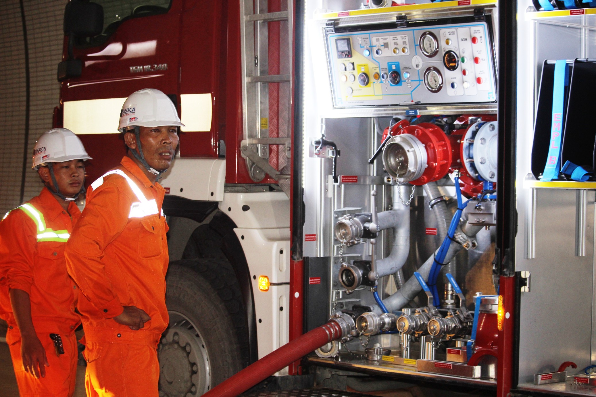 Có hầm đèo Cả, cánh cửa du lịch miền Trung mở toang - Ảnh 9.
