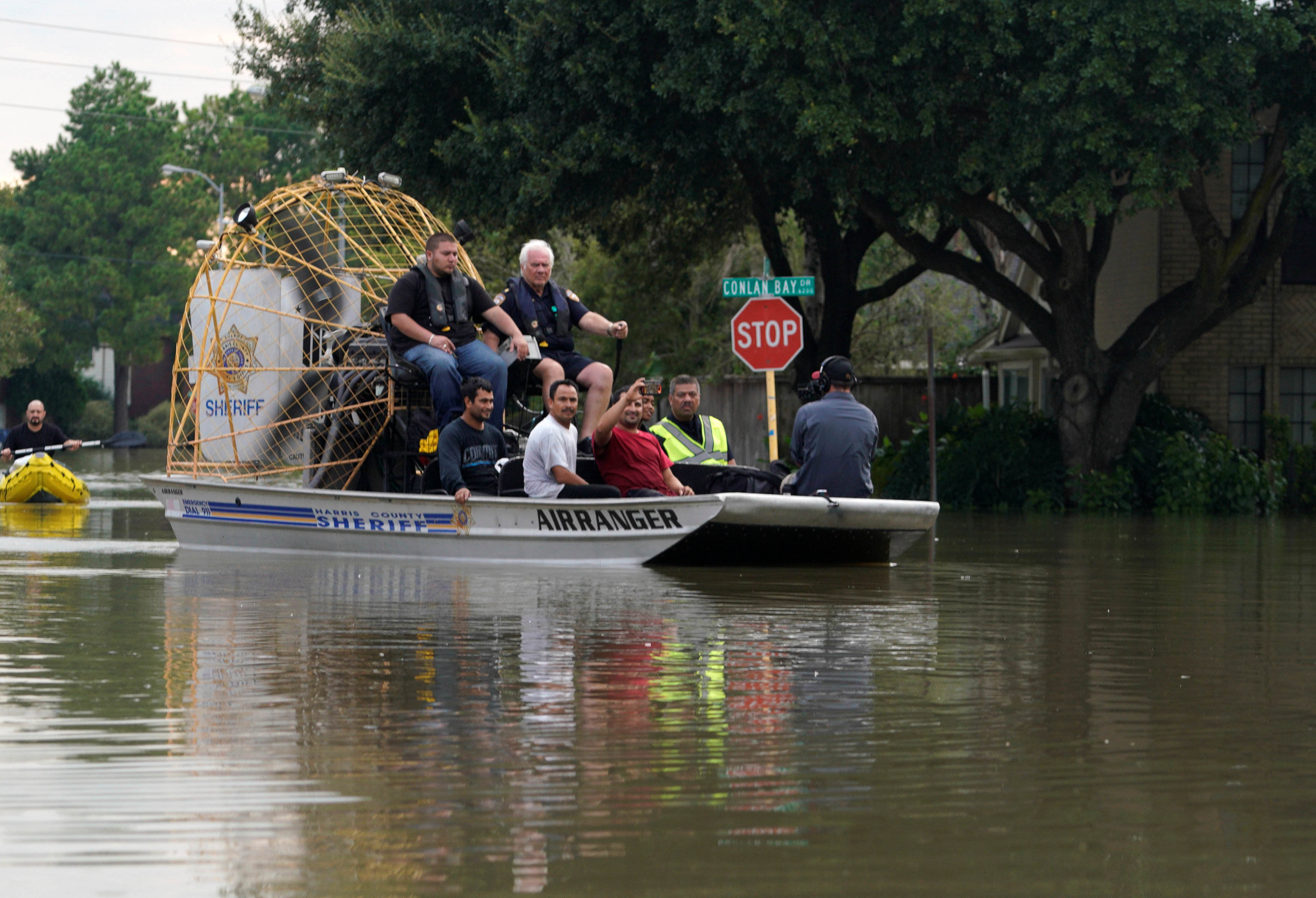 Bão Harvey làm hại môi trường Texas