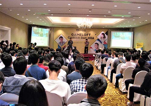 Tìm kiếm việc làm cho người thất nghiệp