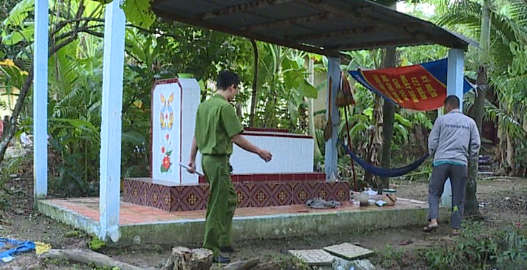 Đâm anh ruột mất mạng giữa khuya rồi bỏ trốn