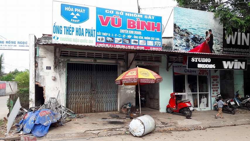 Nổ thùng phuy, 2 công nhân nhập viện cấp cứu