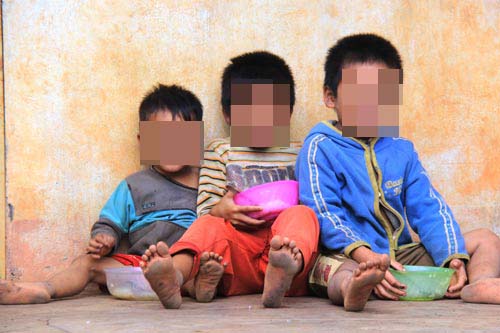 Làng đẻ 3 con còn chê ít