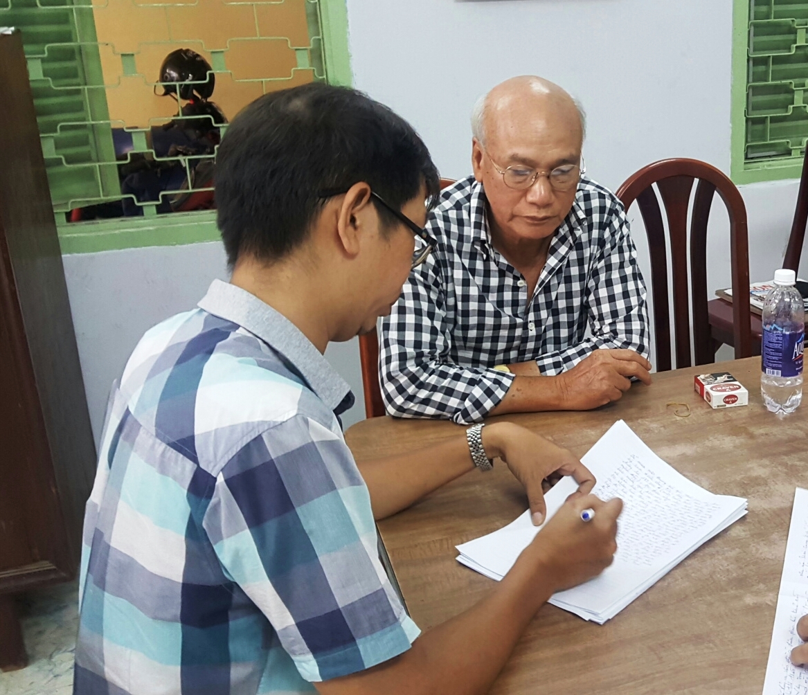 Đặng Hữu Nam tại trụ sở công an