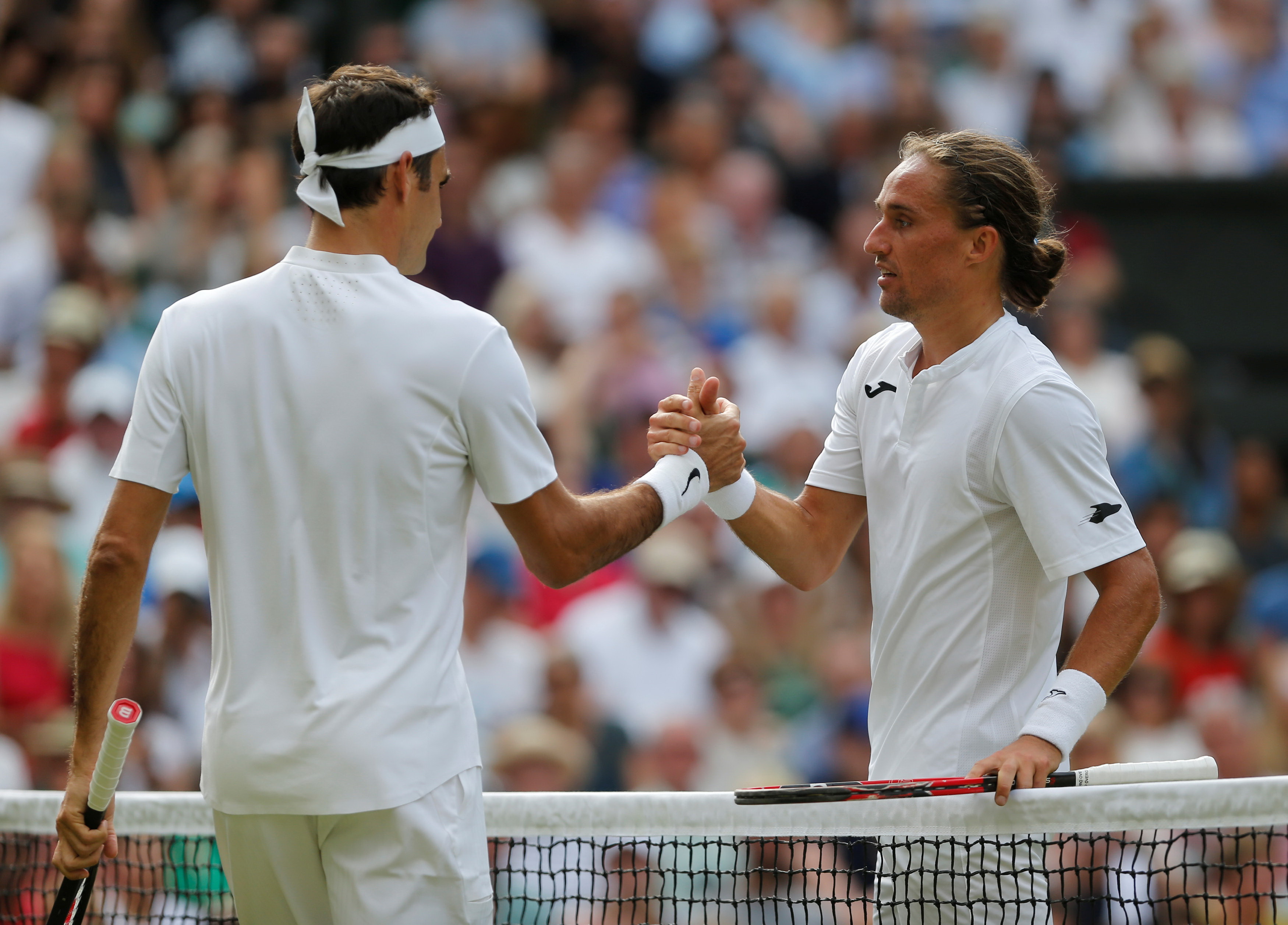 Sao Wimbledon bất chiến tự nhiên thành - Ảnh 1.